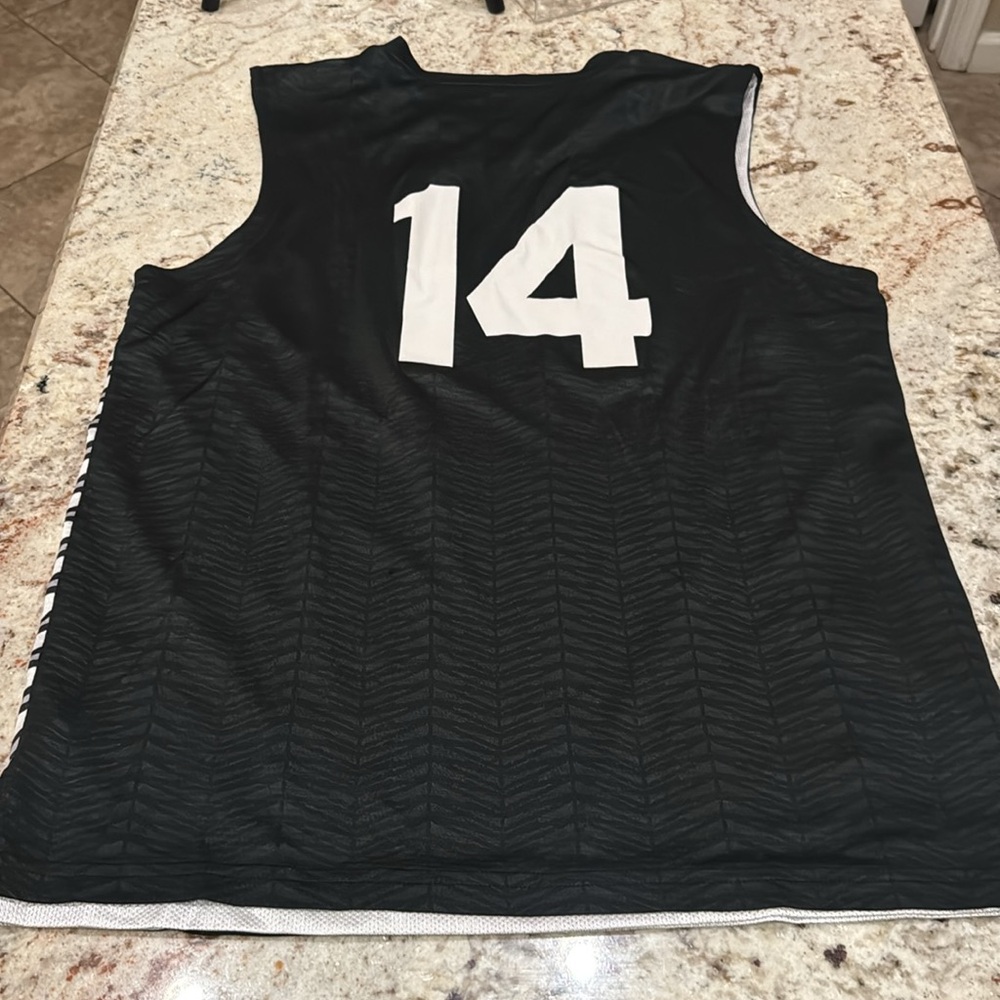 Reversible jersey - Picture 3 of 5